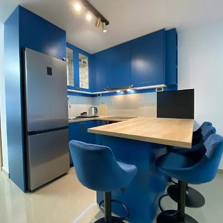 Viridian Three Apartment,